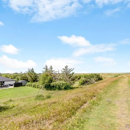 Eerika - 500m To The Fjord By Interhome